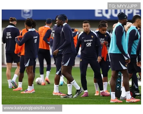 科纳特分享足球圈迷失经历哥哥提醒我奢侈品并非真实自我