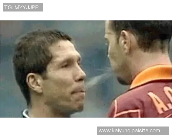 扎戈揭秘托蒂夜间打呼噜与梦话西蒙尼挑衅引发我吐口水事件真相